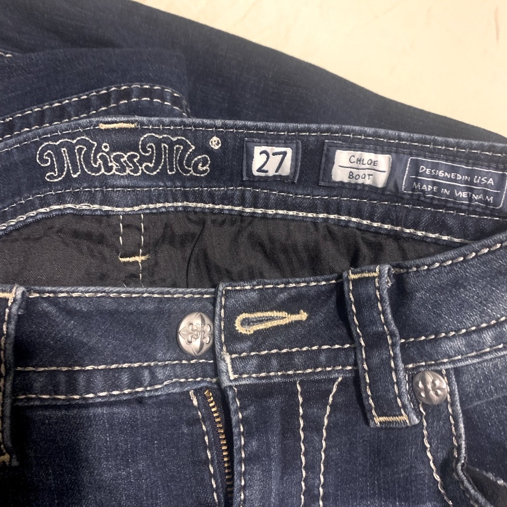 Women’s miss me jeans